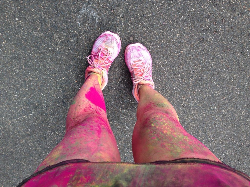 Pineapple Dazzle Colour Run Fun