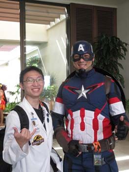 Cosplayers: The geneticist from Jurrasic Park, and Captain America