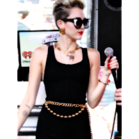  photo Miley__Cyrus_HQ_Candids__2810029_zps8e8a1a81.png