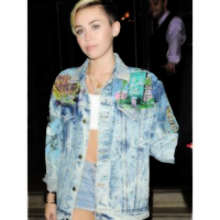  photo new_miley_c_candids_285429_zps262585bf.png