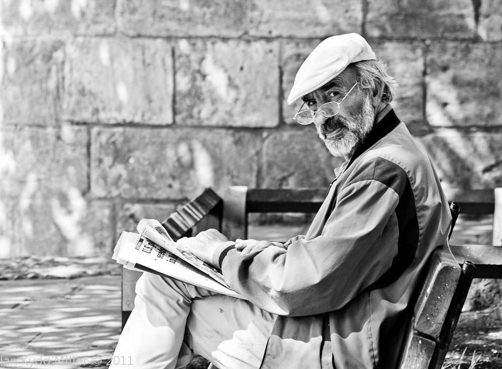 IMAGE: http://i1303.photobucket.com/albums/ag152/FusionAsia/On%20the%20STREET/LH3A1269-Edit_zps6ab8c222.jpg