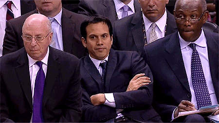 izshHWbMtCPYB_zpsba91a643.gif