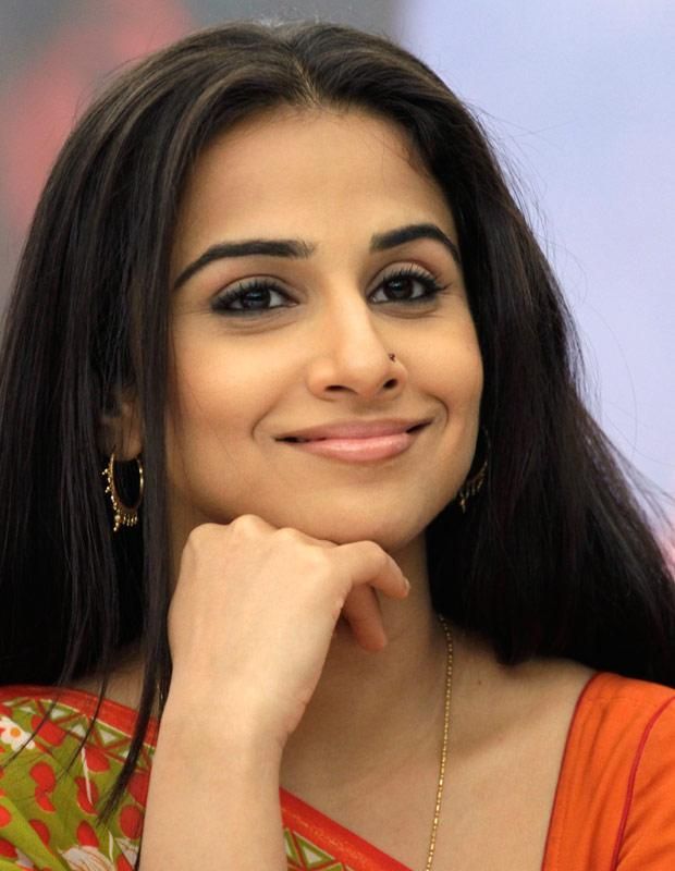 vidya balan 2 zpsqnqvhlkr - Showbiz Competition April 2015