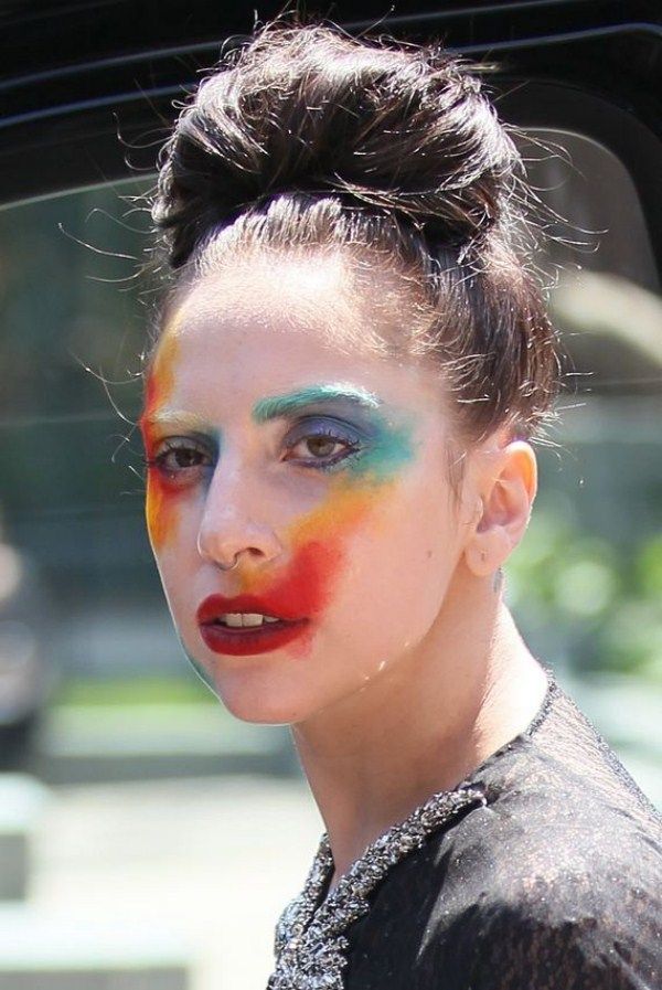  photo 01-gallery_enlarged-lady-gaga-weird_zpsdaa3c2a0.jpg