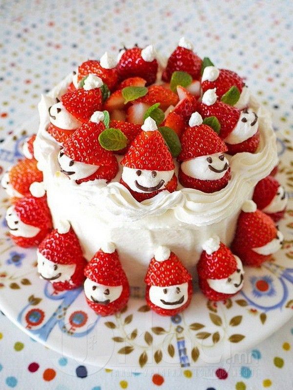  photo Toppers-Galore-Decorating-Your-Christmas-Cake_31_zpsf13aea0f.jpg
