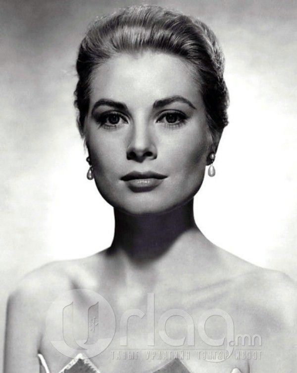 photo empires_list_of_the_sexiest_movie_stars_of_all_time_01_zpsf34e71c0.jpg