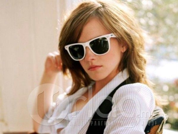  photo sexy-emma-watson-6_zps30182258.jpg