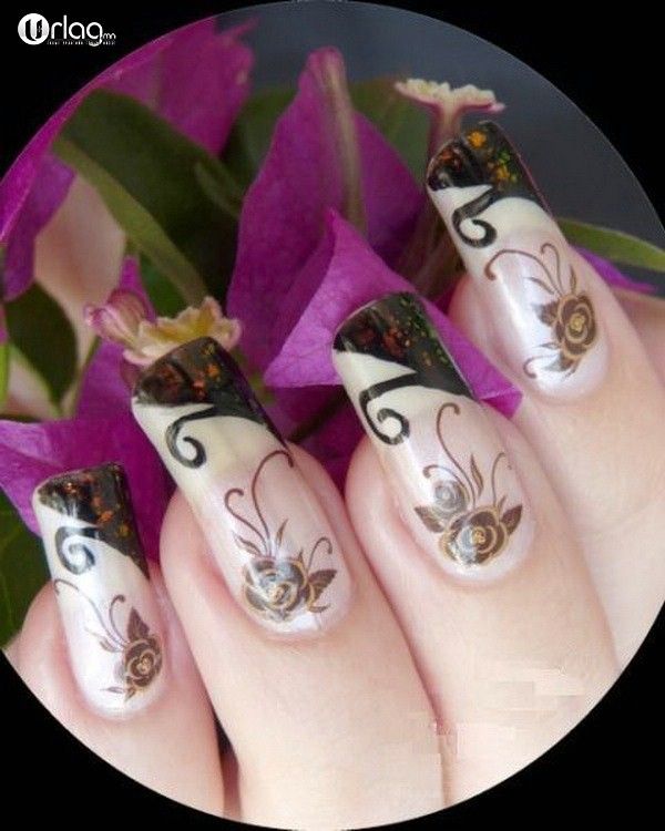  photo Party-French-Nail-Designs-for-Christmas-and-New-Years-Eve_16_zpsb0d9967f.jpg