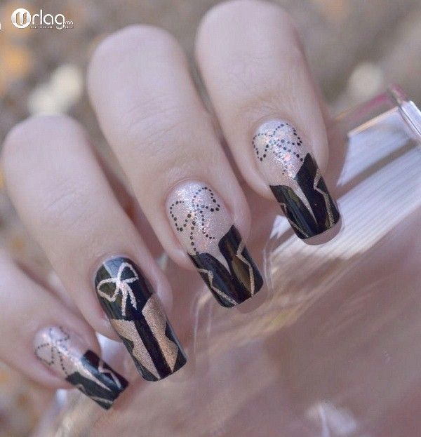  photo Party-French-Nail-Designs-for-Christmas-and-New-Years-Eve_24_zps49578e50.jpg