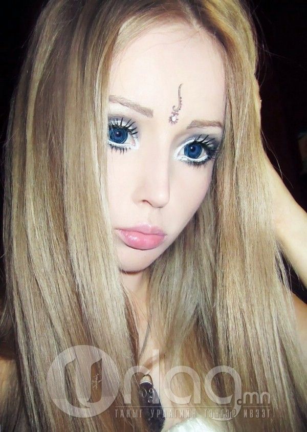  photo valeria-lukyanova-07_zpsda77de96.jpg