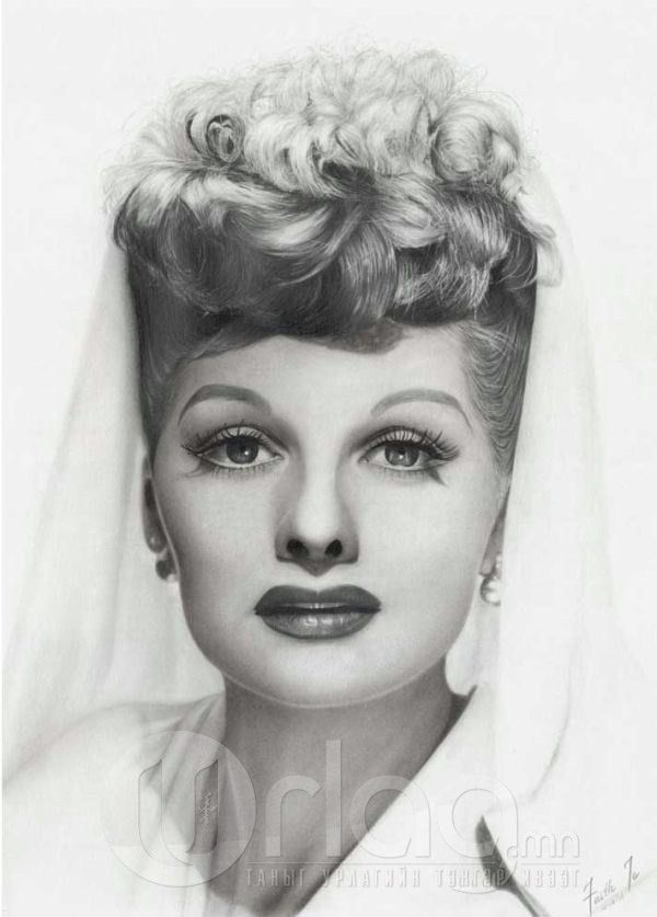 photo 1275969823_dosengorg_incredible_female_portraits_drawn_by_pencils_02_zps2d5ad366.jpg