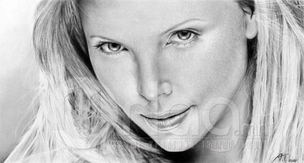  photo 1275969854_dosengorg_incredible_female_portraits_drawn_by_pencils_33_zpsbb349b66.jpg