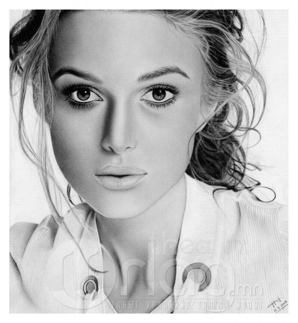  photo 1275969883_dosengorg_incredible_female_portraits_drawn_by_pencils_21_zpsc08c1597.jpg