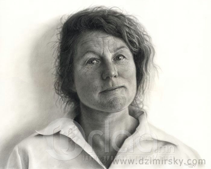  photo 1275969927_dosengorg_incredible_female_portraits_drawn_by_pencils_41_zpscc1790c5.jpg