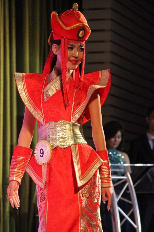  photo Missmongolia2014gala50_zps25cde908.jpg