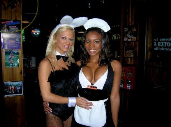  photo beautiful_busty_halloween_64_zpsc2b3849f.jpg