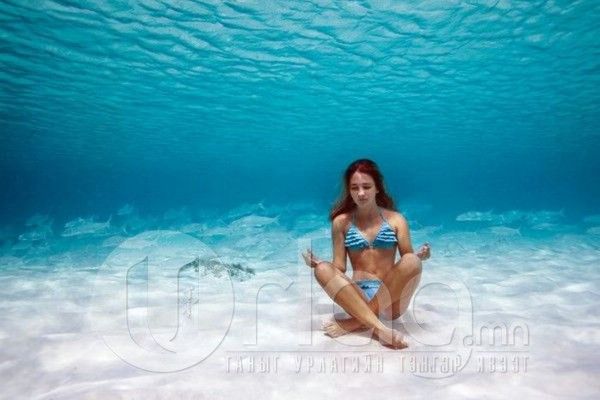  photo underwater_photoshoot_17_zps8f9d9ee7.jpg