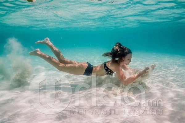  photo underwater_photoshoot_32_zps1b906354.jpg