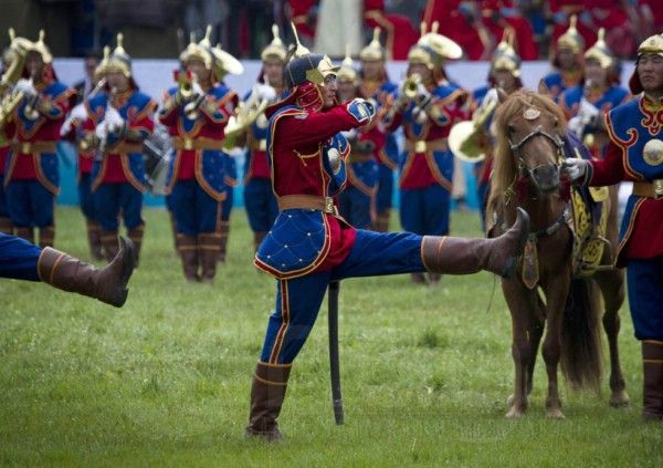  photo mongolia_naadam_13_zps5084a704.jpg