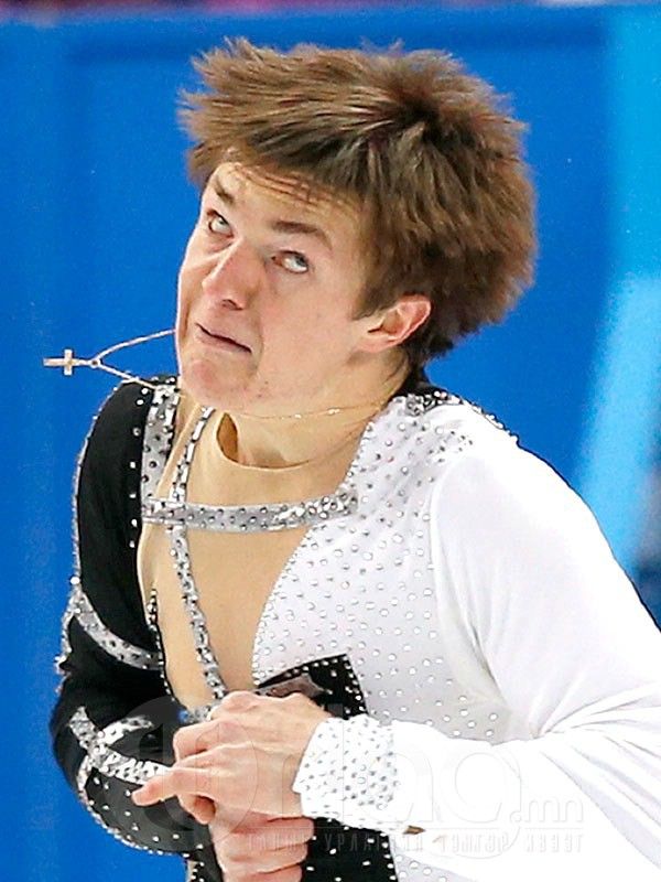  photo cos-06-weird-olympic-faces-mdn_zps09fa0d47.jpg