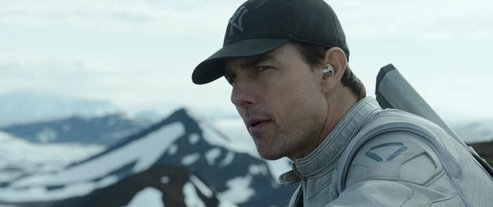 01Oblivion2013BDRip03-20-36_zpsaf23f5ad.