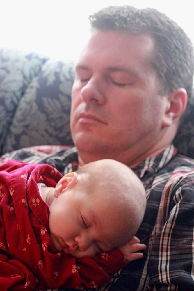  photo Grace-n-Daddy-sleeping_4470_zpsc1ee2f94.jpg